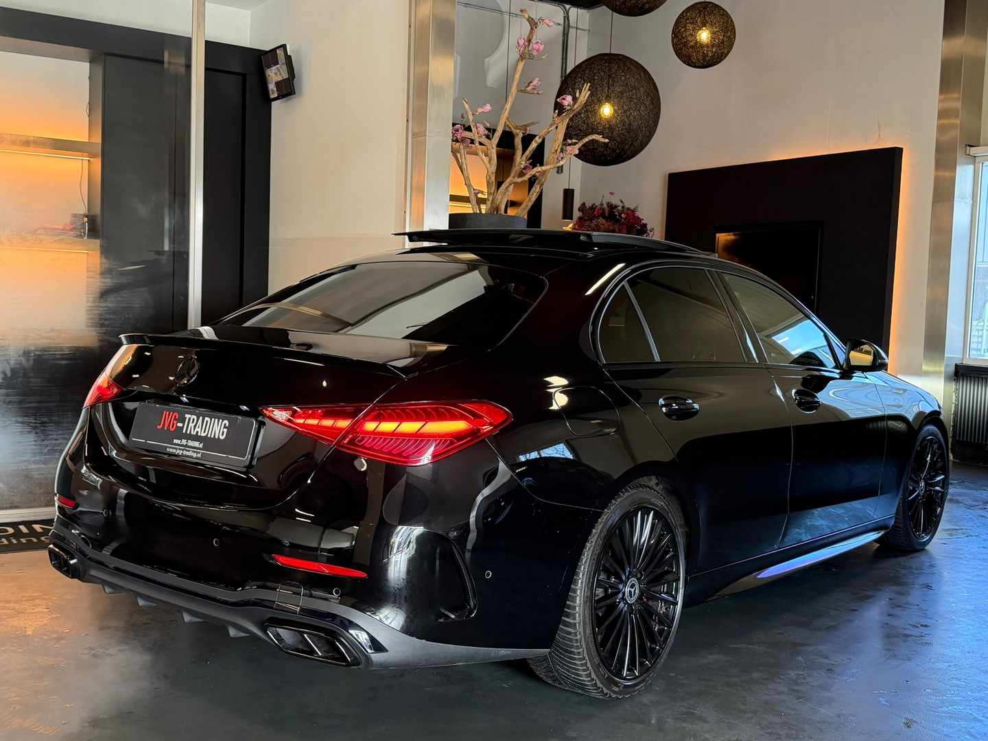 Mercedes-Benz Mercedes-Benz