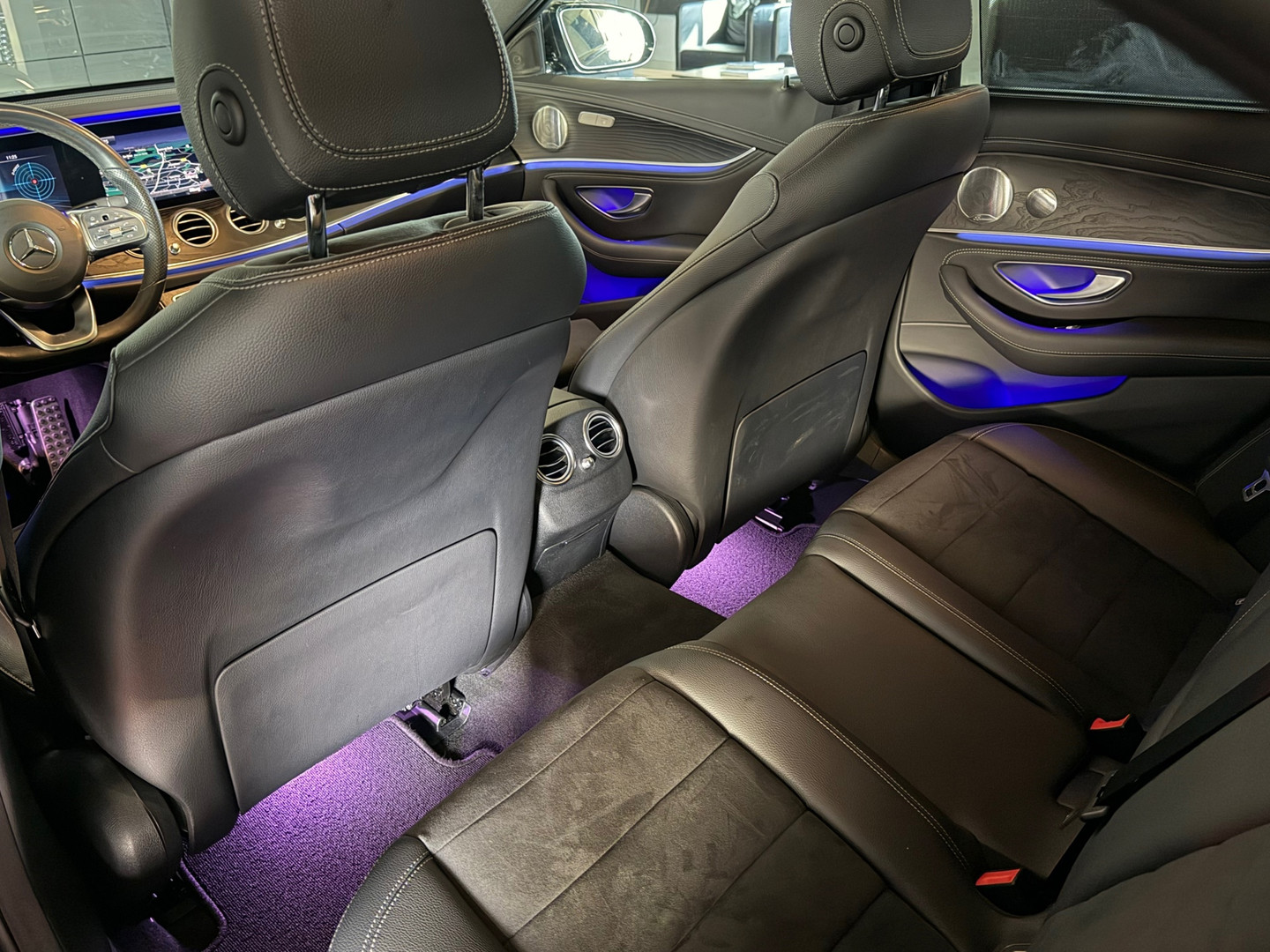 Mercedes-Benz Mercedes-Benz