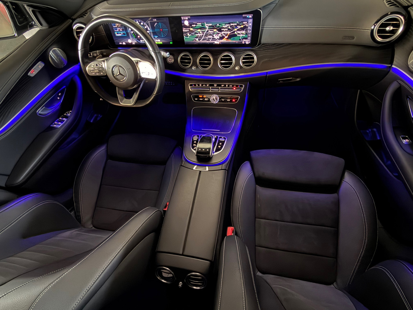 Mercedes-Benz Mercedes-Benz