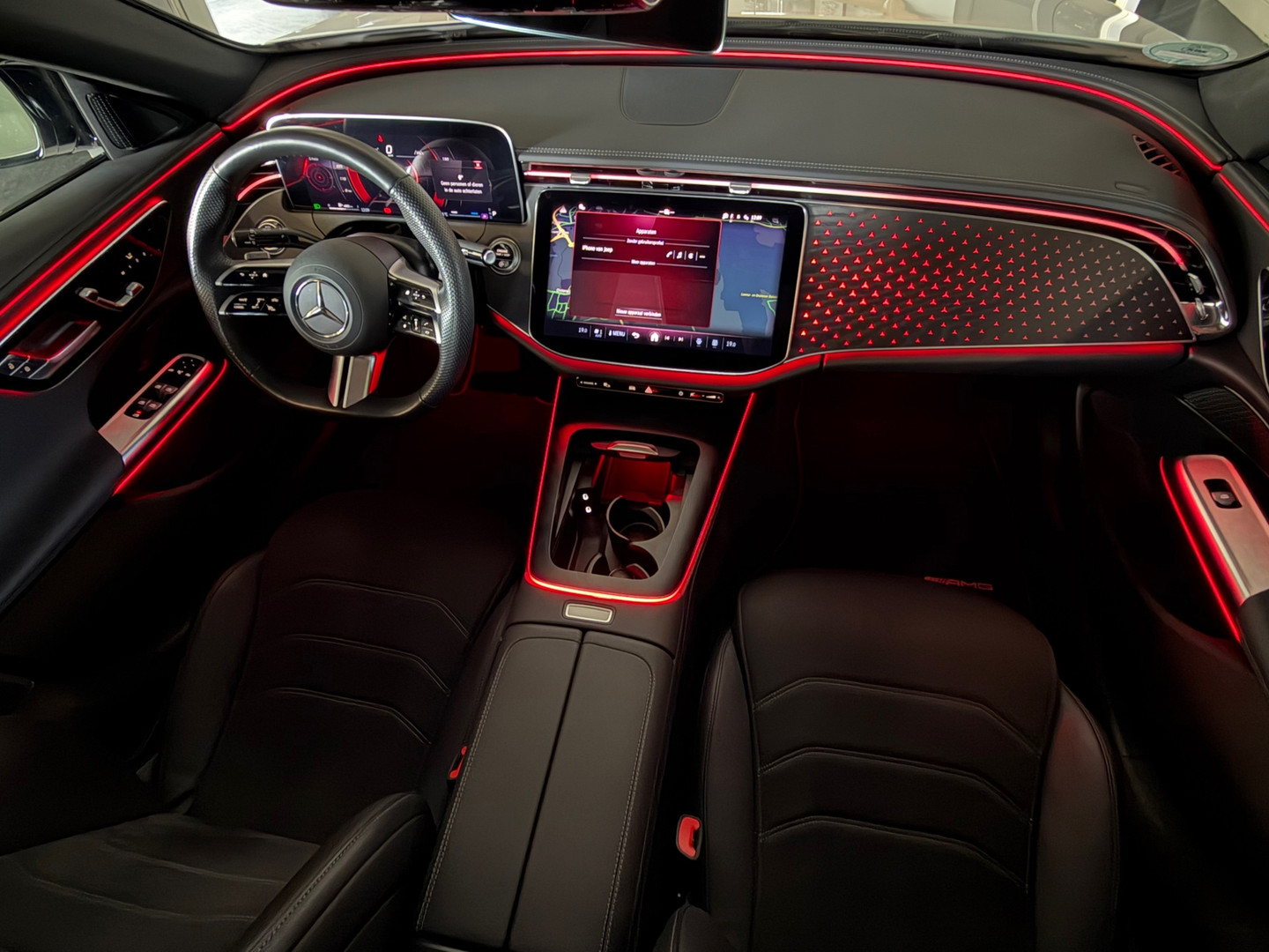 Mercedes-Benz Mercedes-Benz