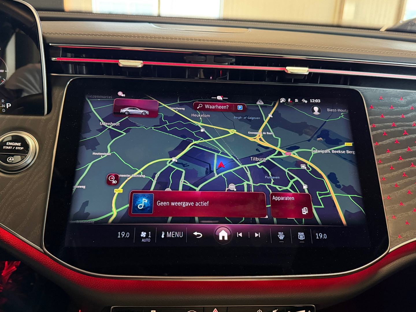 Mercedes-Benz Mercedes-Benz