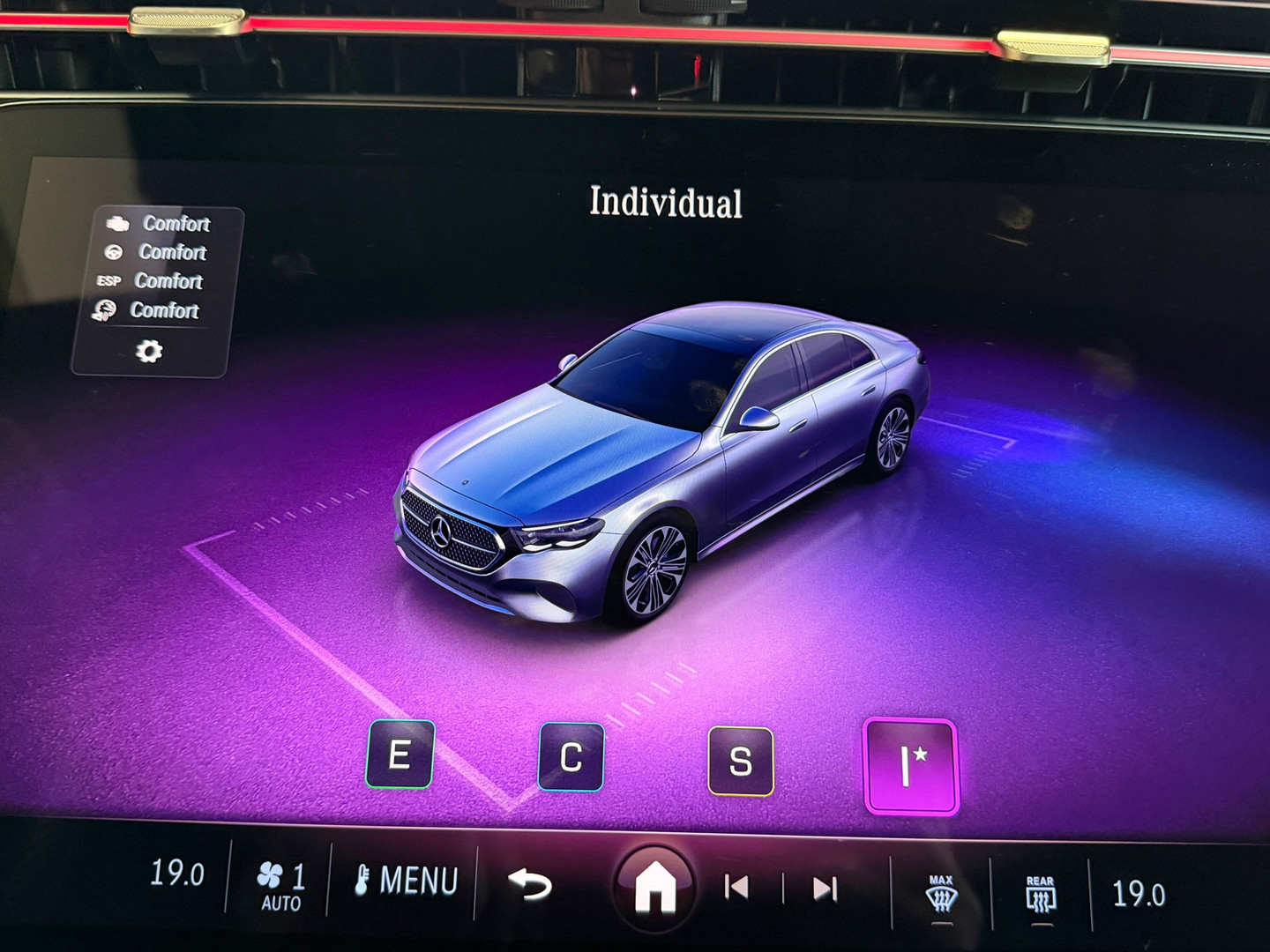 Mercedes-Benz Mercedes-Benz