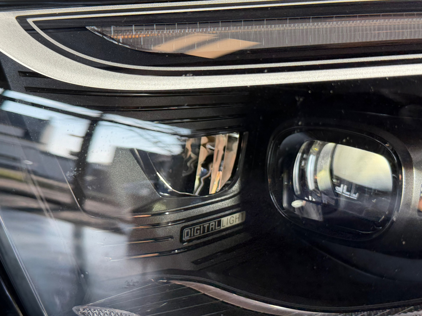 Mercedes-Benz Mercedes-Benz