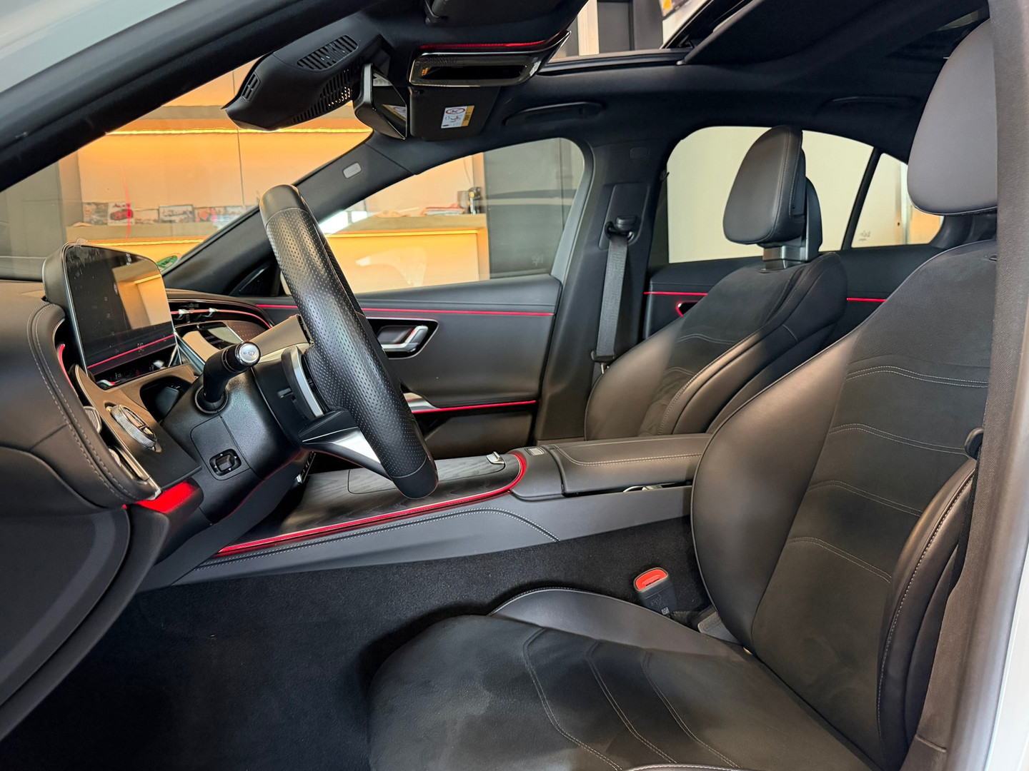 Mercedes-Benz Mercedes-Benz