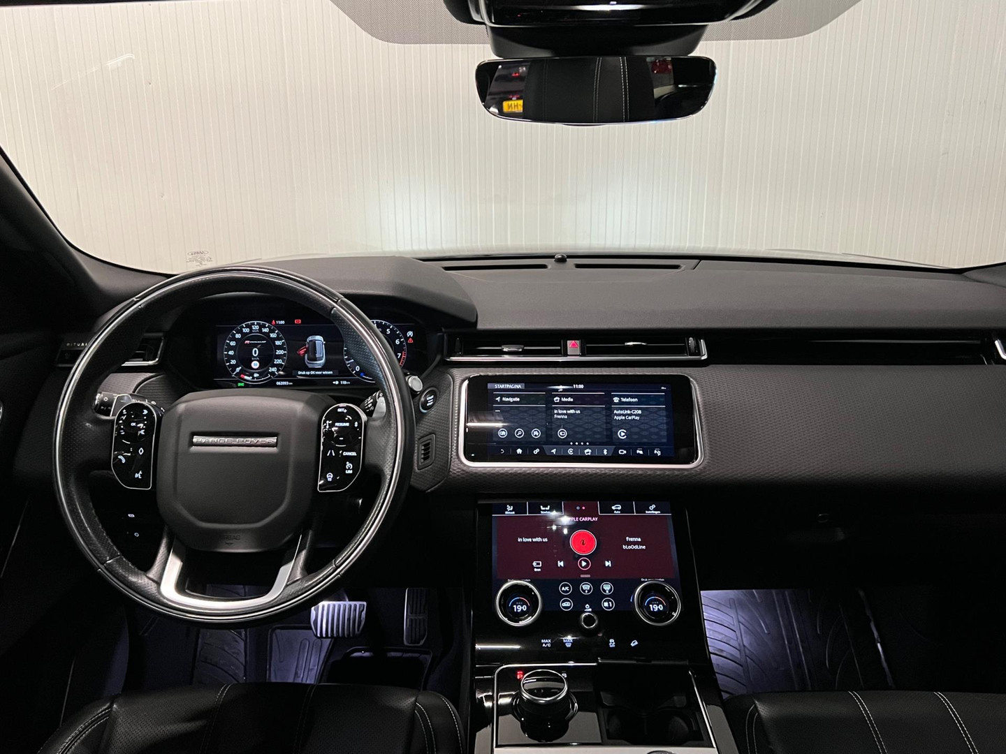 Land Rover Land Rover