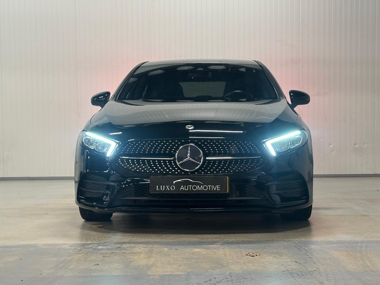 Mercedes-Benz Mercedes-Benz