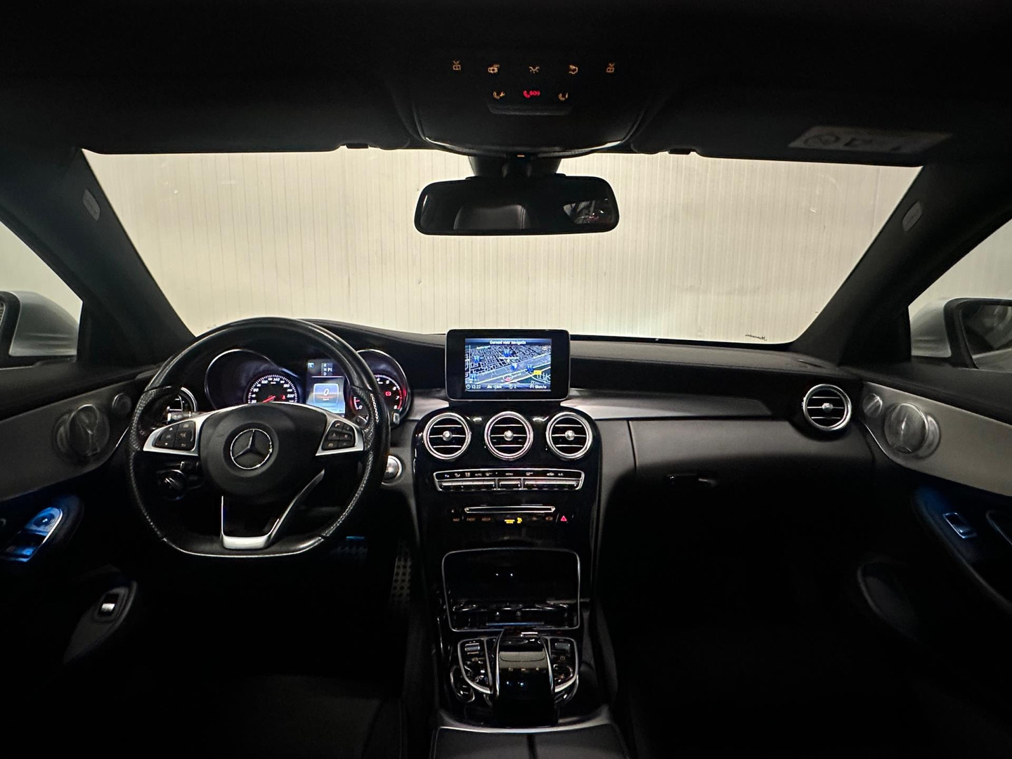 Mercedes-Benz Mercedes-Benz