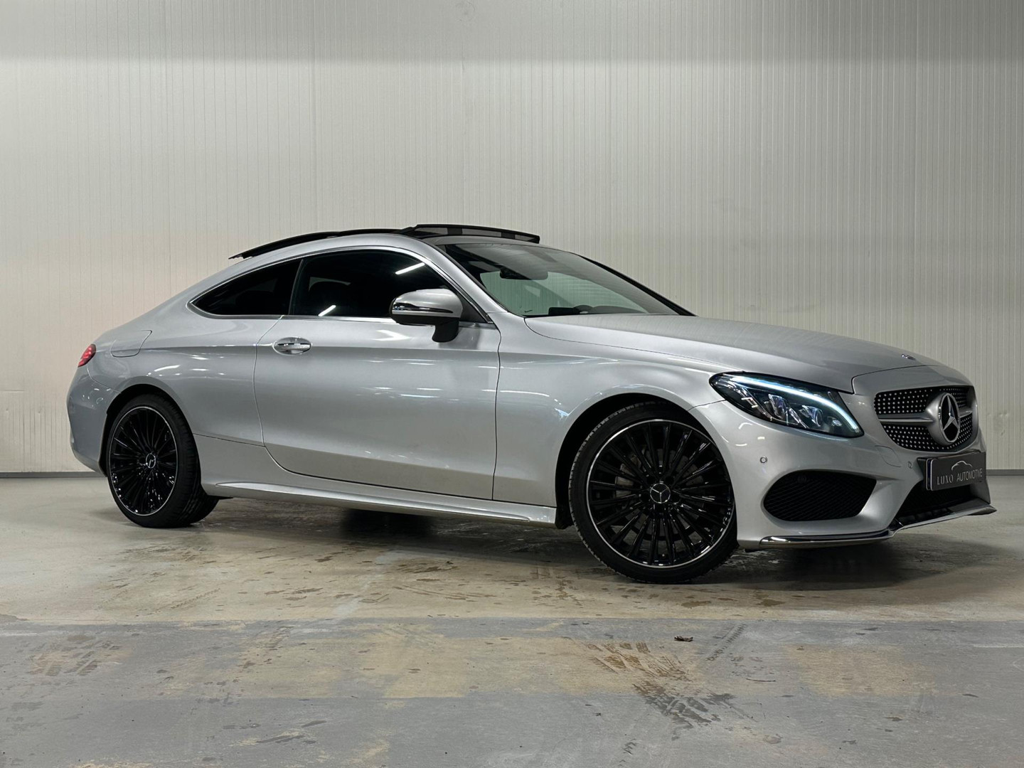 Mercedes-Benz Mercedes-Benz