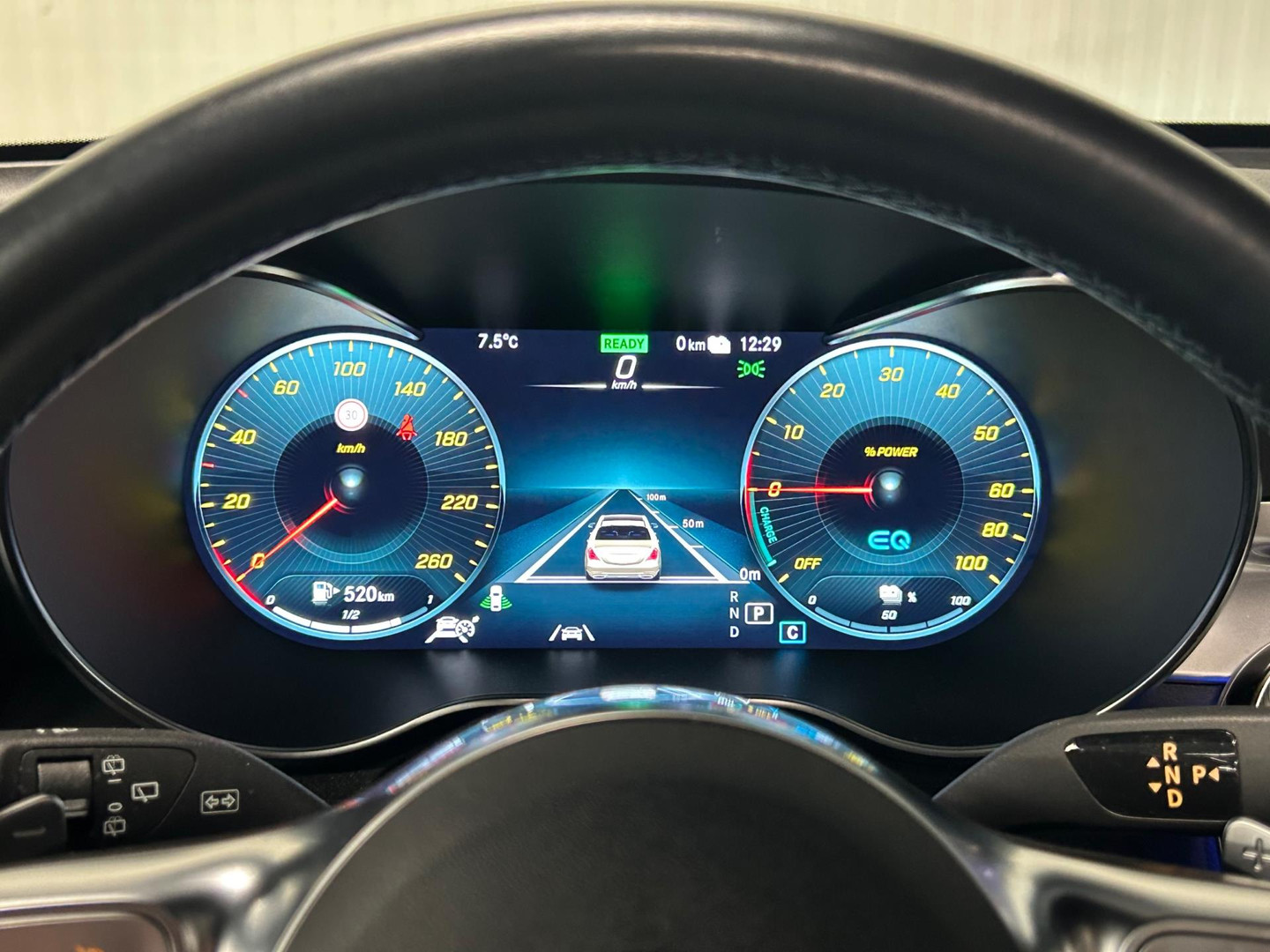 Mercedes-Benz Mercedes-Benz