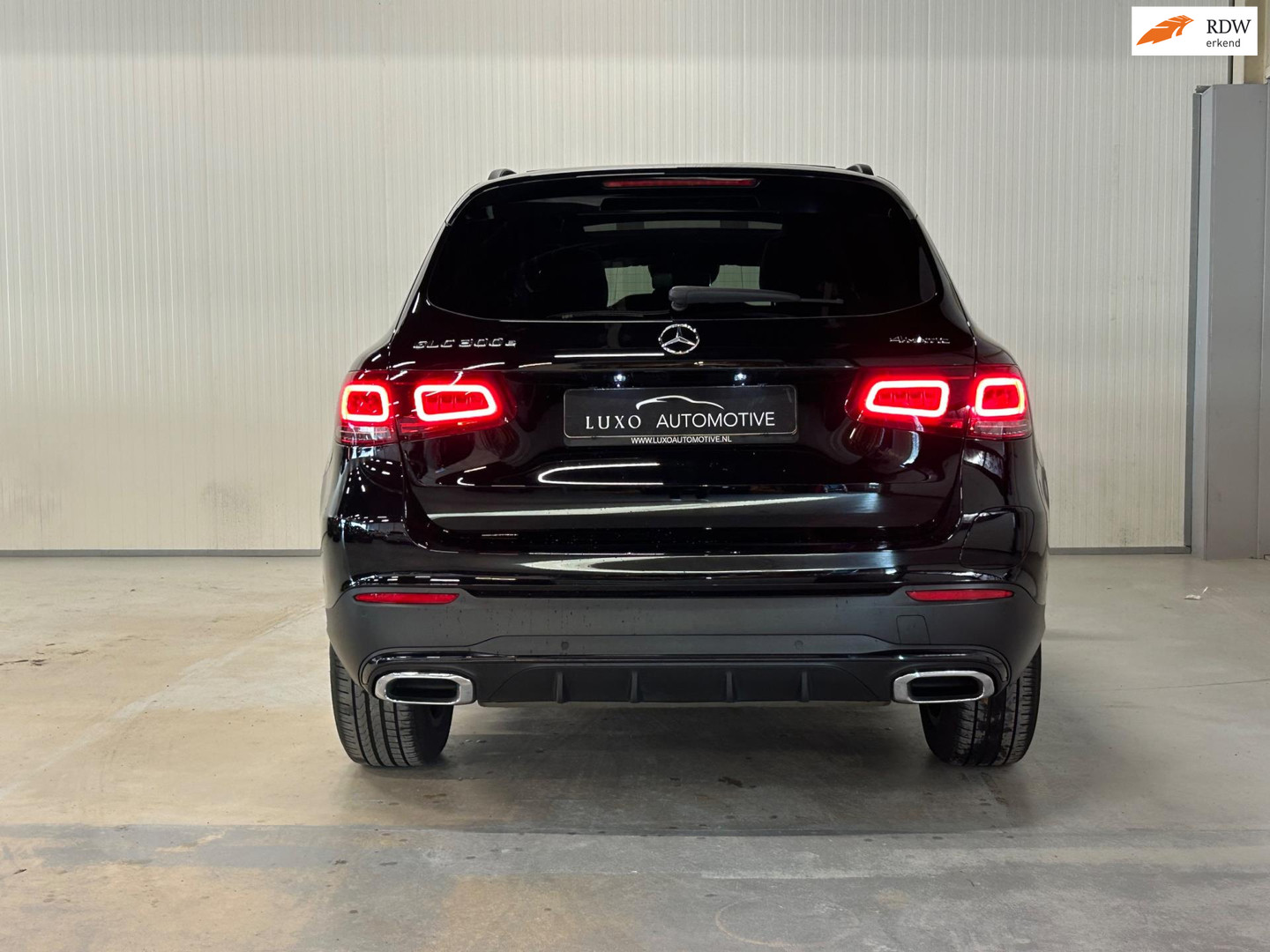 Mercedes-Benz Mercedes-Benz