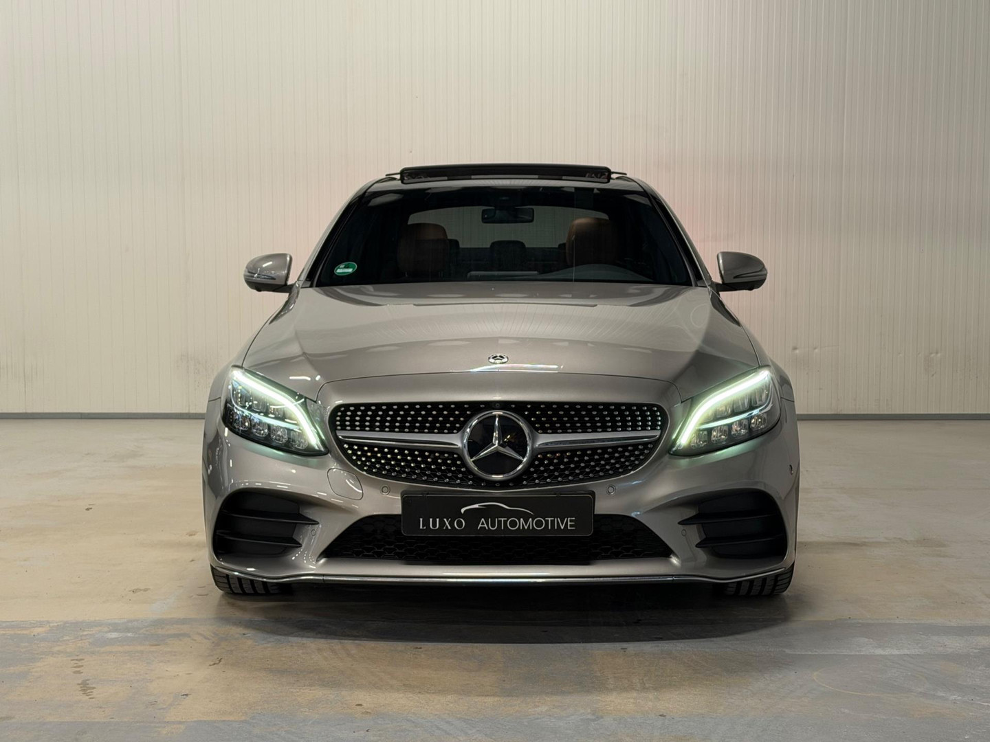 Mercedes-Benz Mercedes-Benz