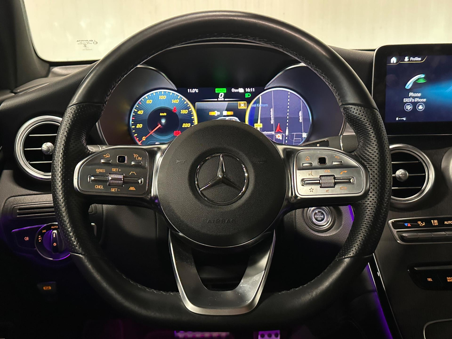 Mercedes-Benz Mercedes-Benz