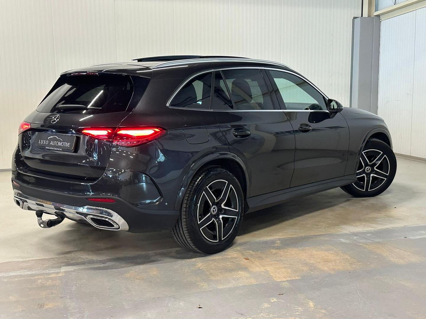 Mercedes-Benz Mercedes-Benz