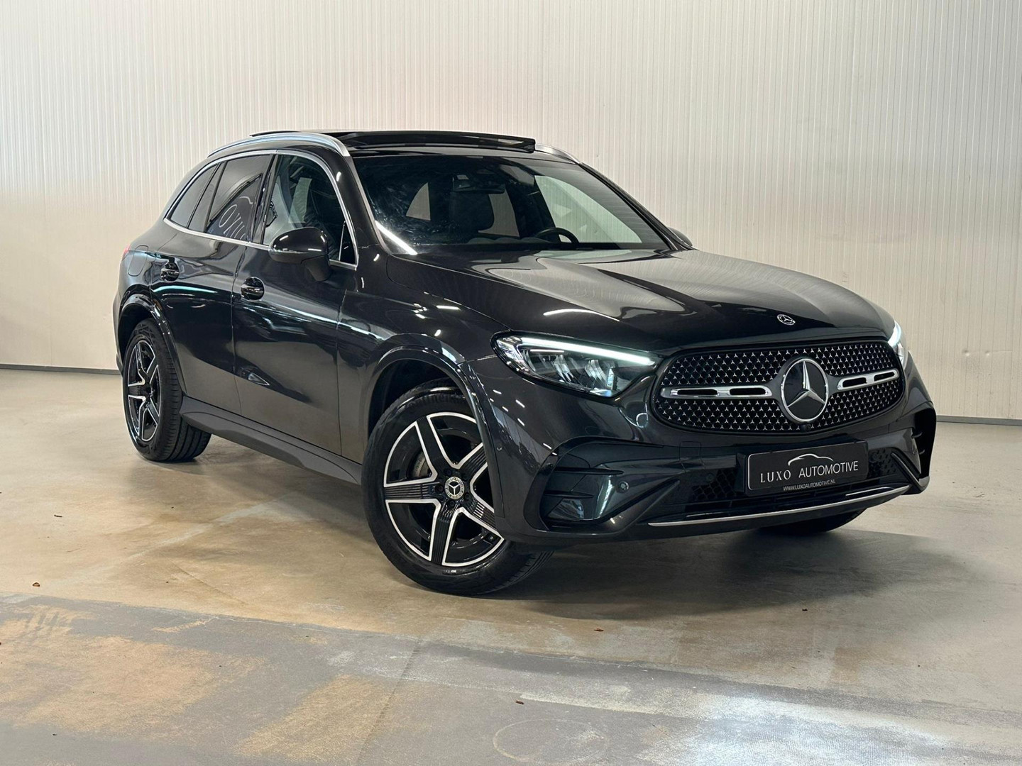 Mercedes-Benz Mercedes-Benz