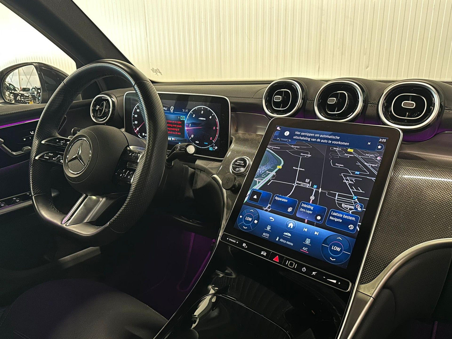 Mercedes-Benz Mercedes-Benz