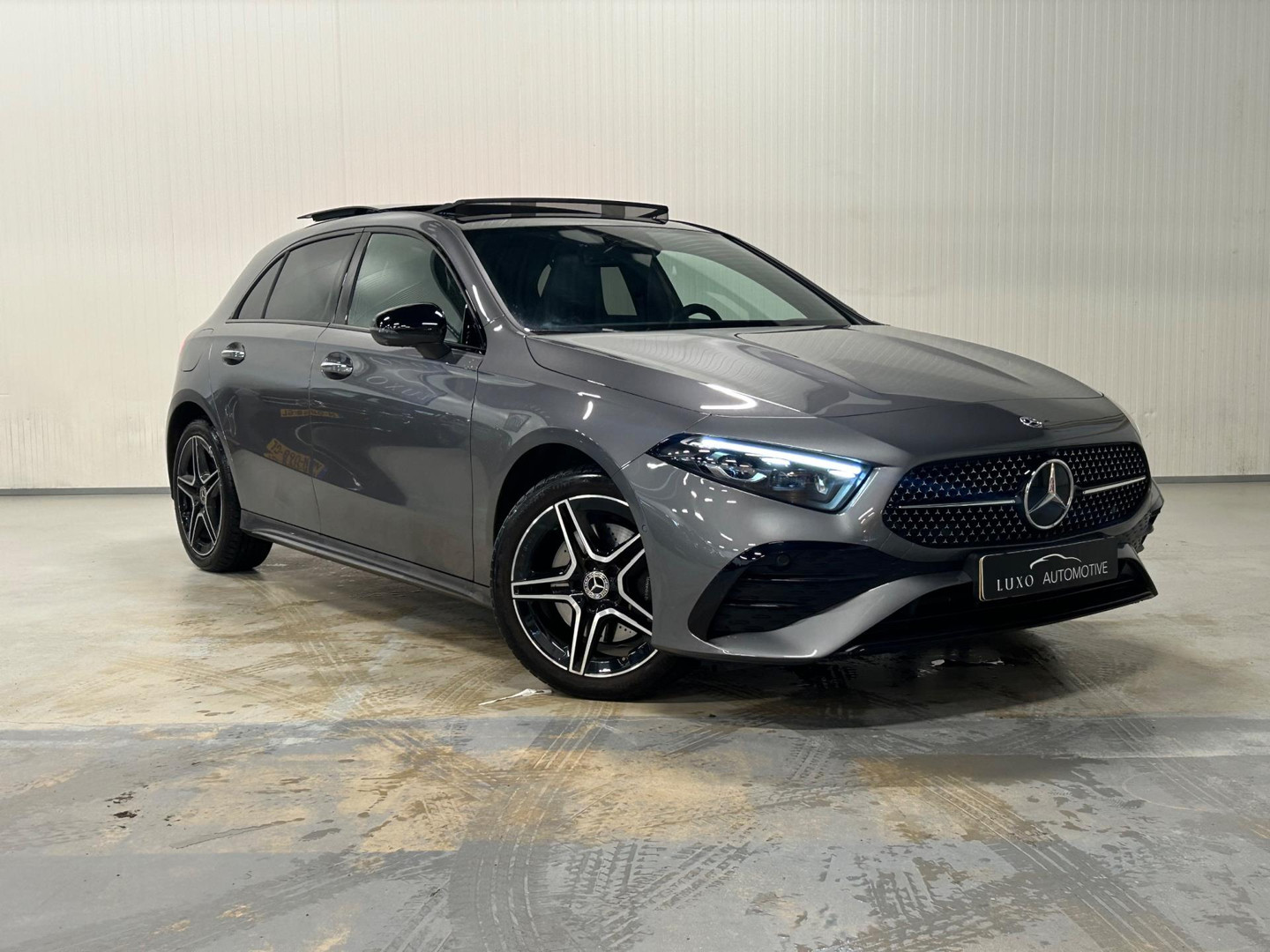 Mercedes-Benz Mercedes-Benz