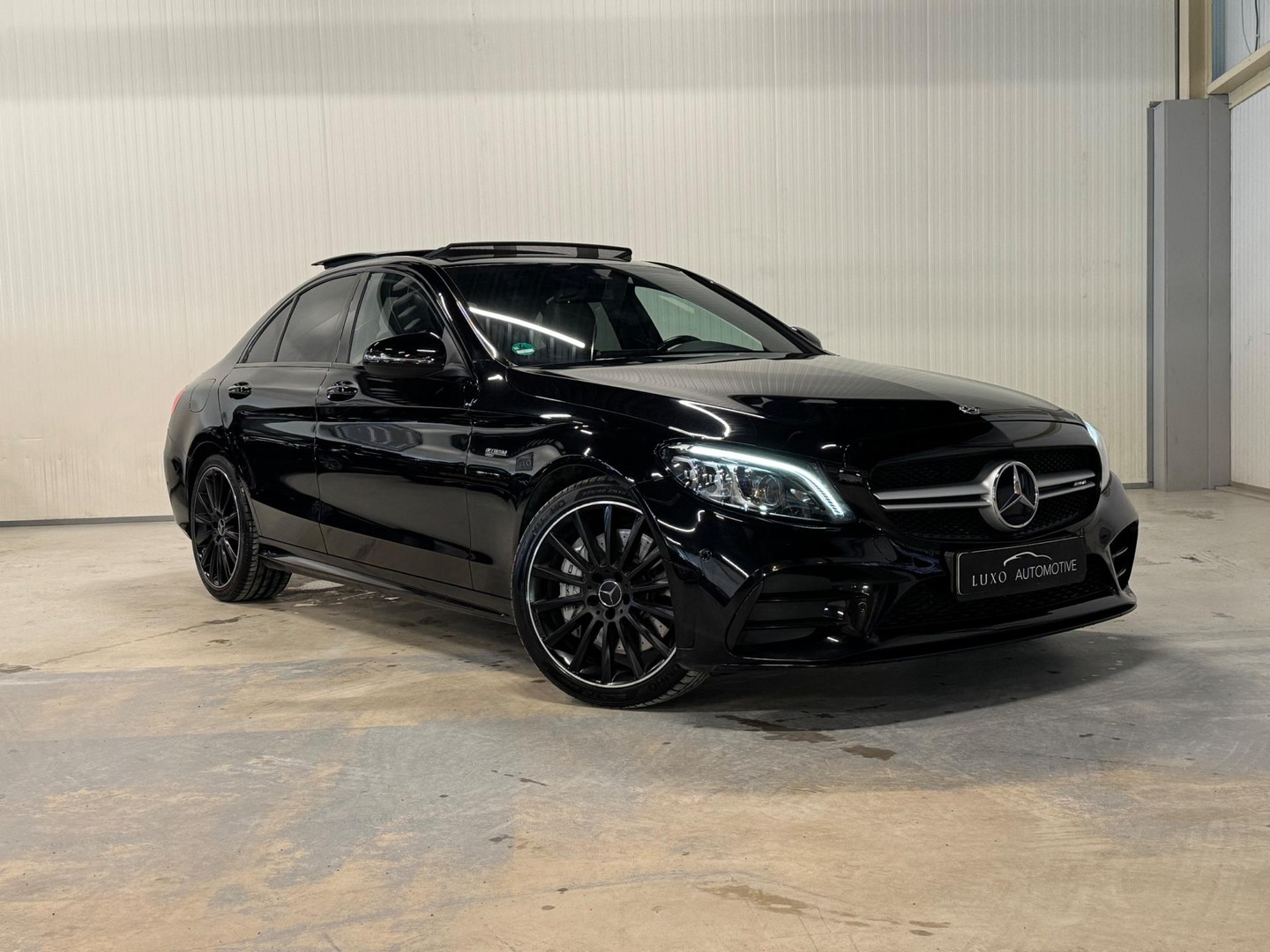 Mercedes-Benz Mercedes-Benz