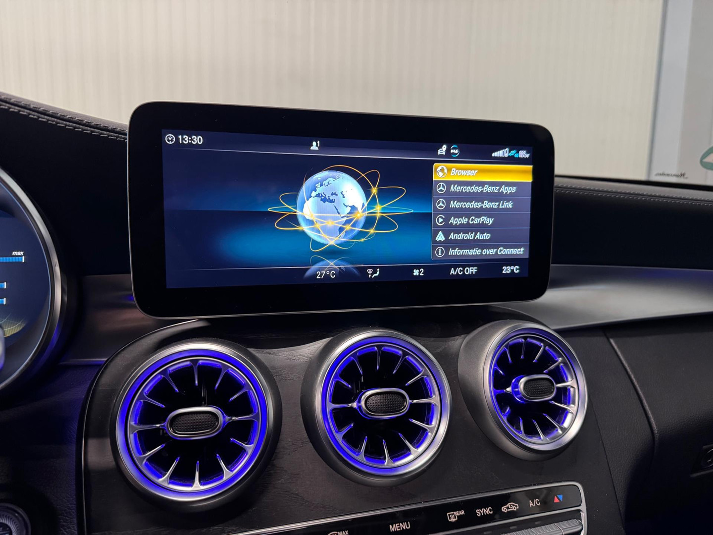 Mercedes-Benz Mercedes-Benz