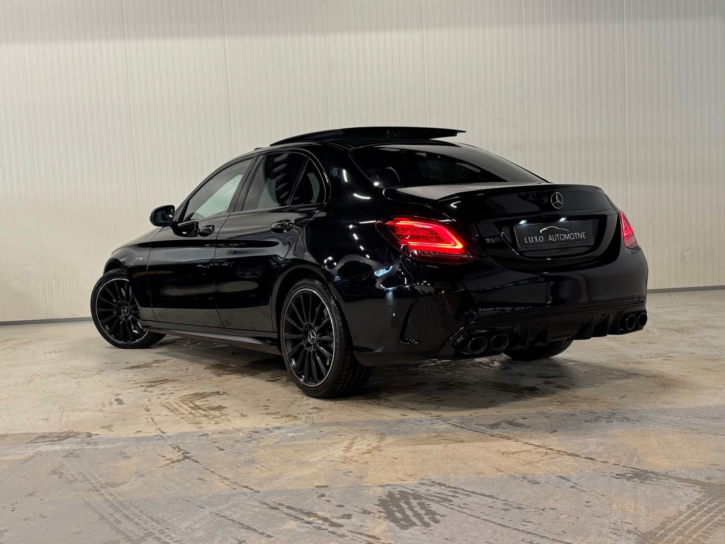 Mercedes-Benz Mercedes-Benz