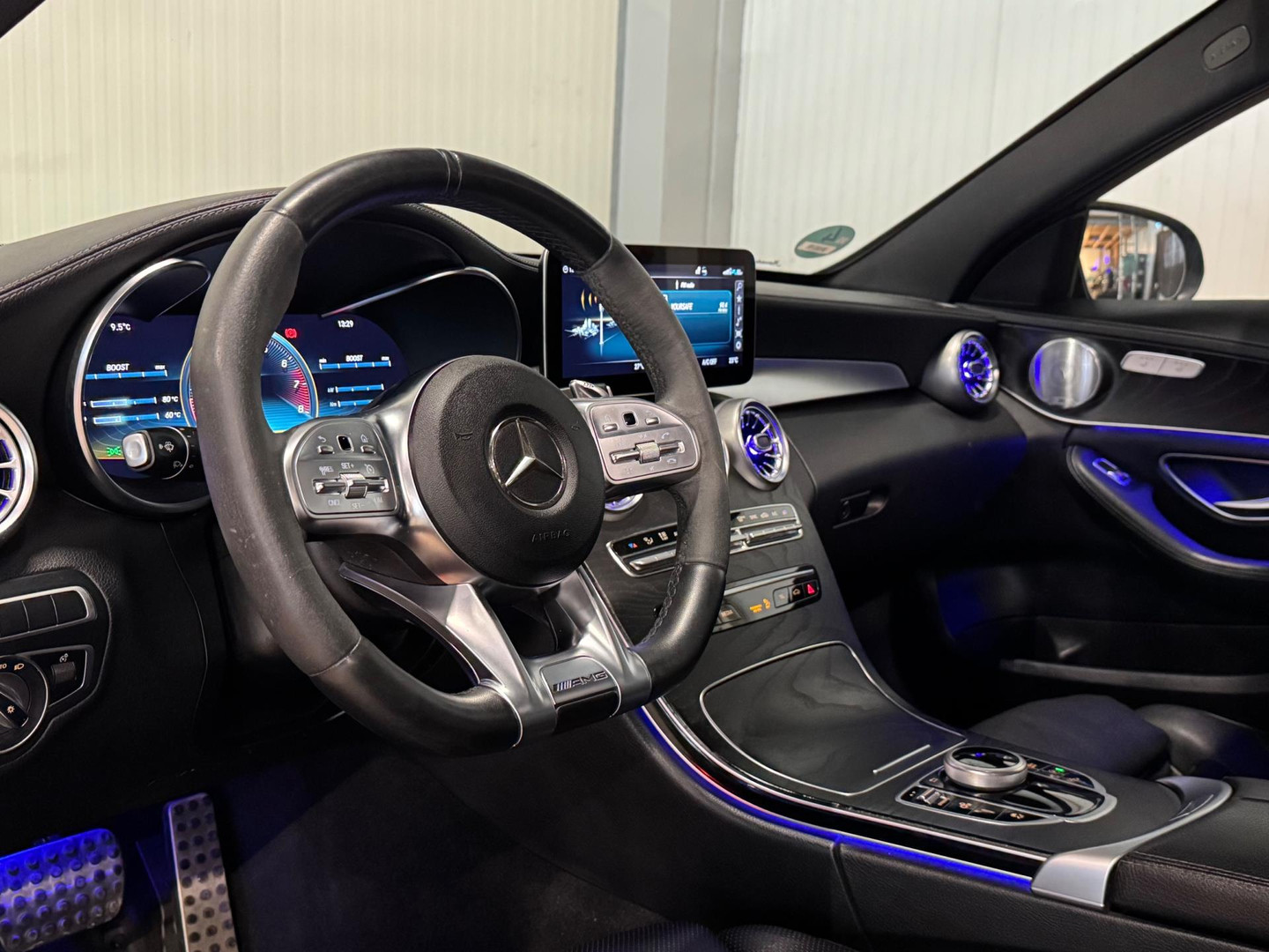 Mercedes-Benz Mercedes-Benz