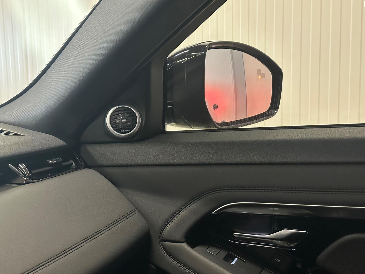 Land Rover Land Rover