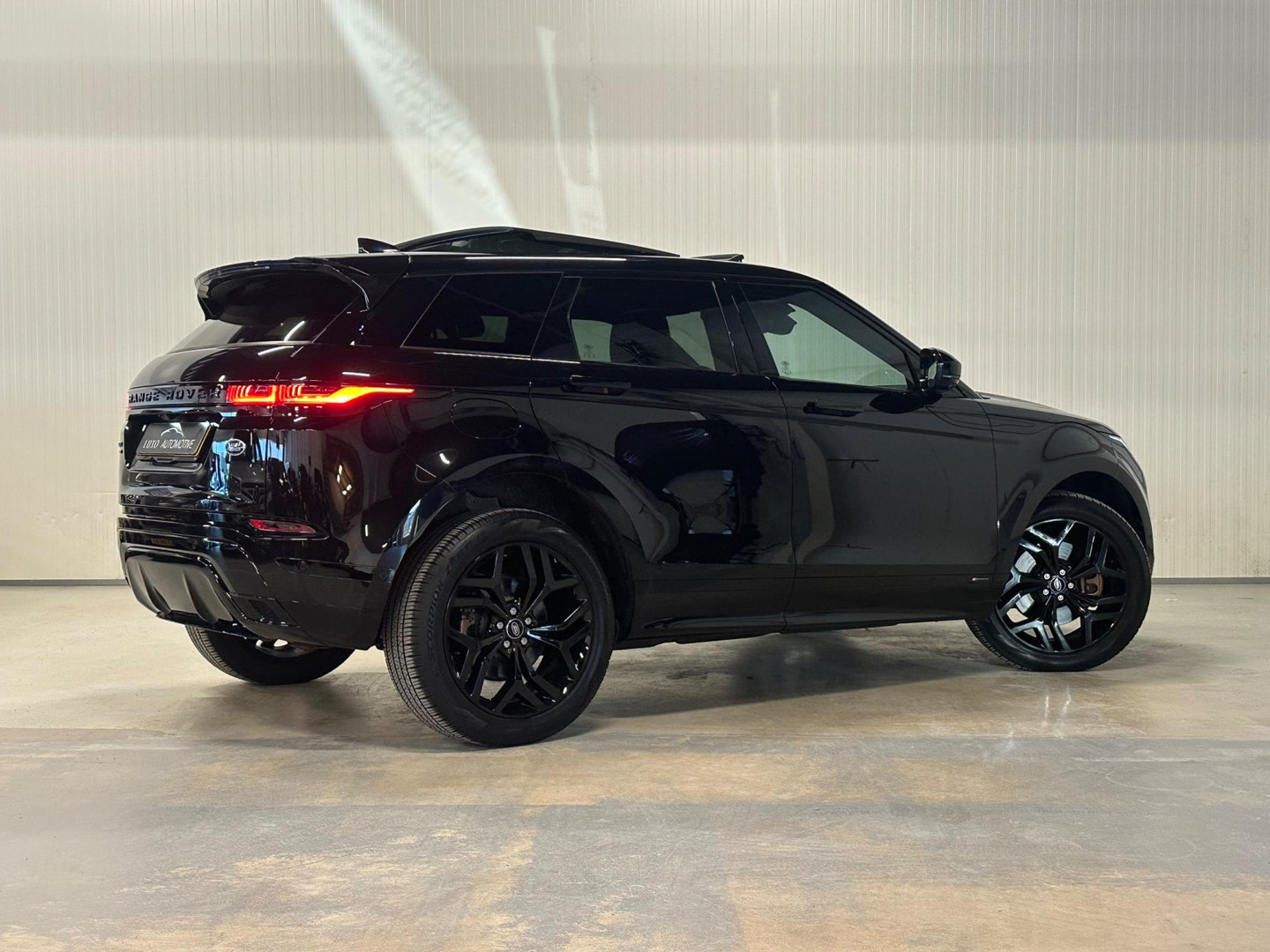 Land Rover Land Rover