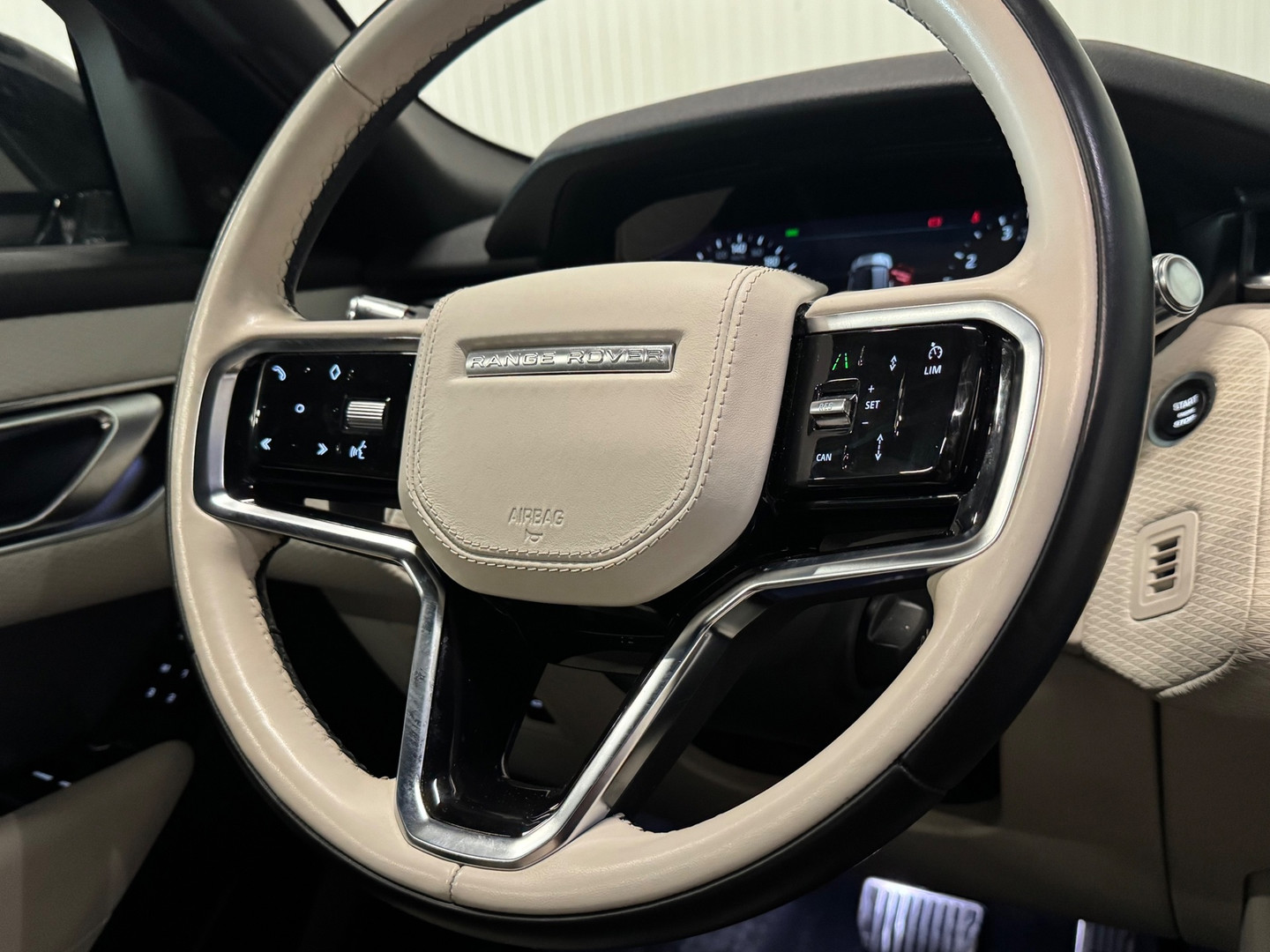 Land Rover Land Rover