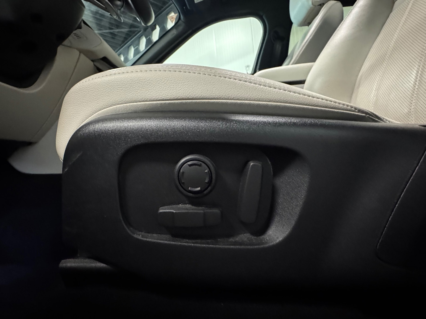 Land Rover Land Rover