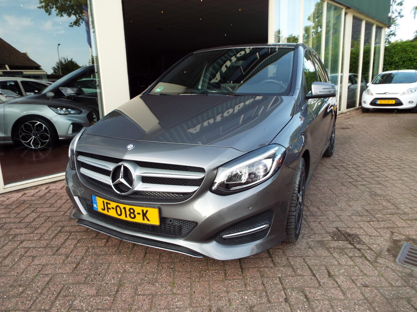 Mercedes-Benz