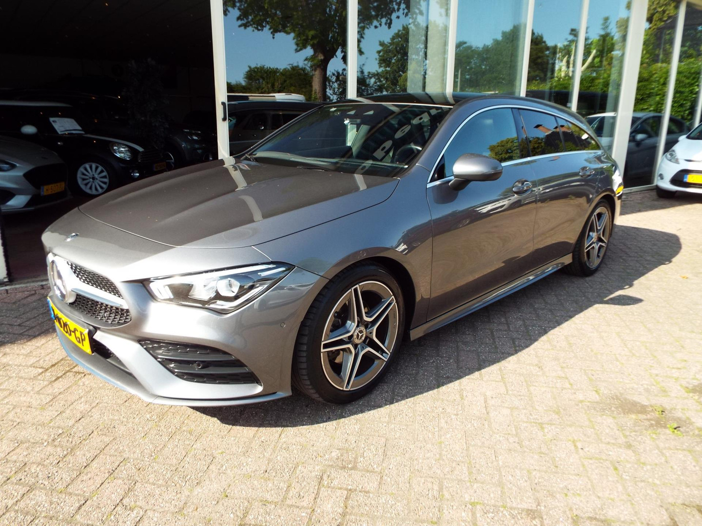 Mercedes-Benz