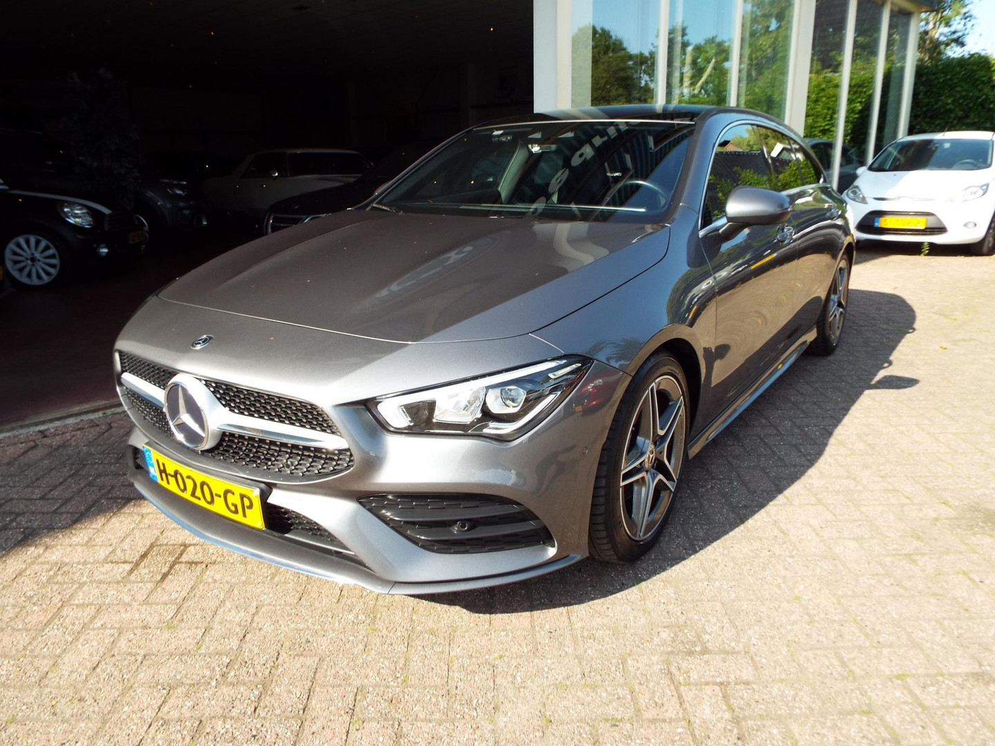 Mercedes-Benz