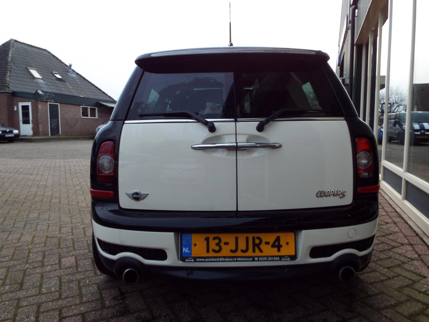 MINI