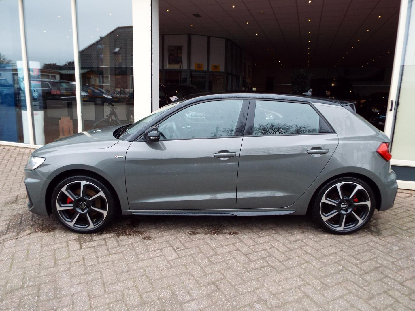 Audi