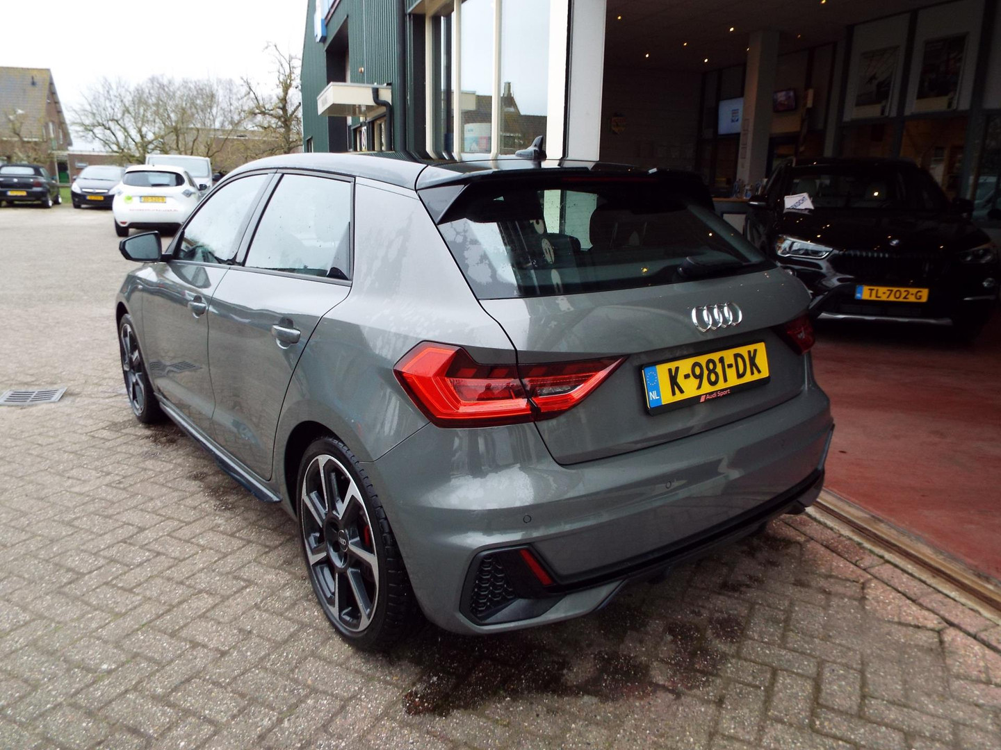Audi