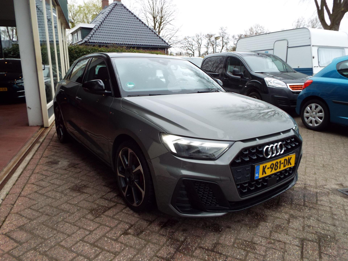 Audi
