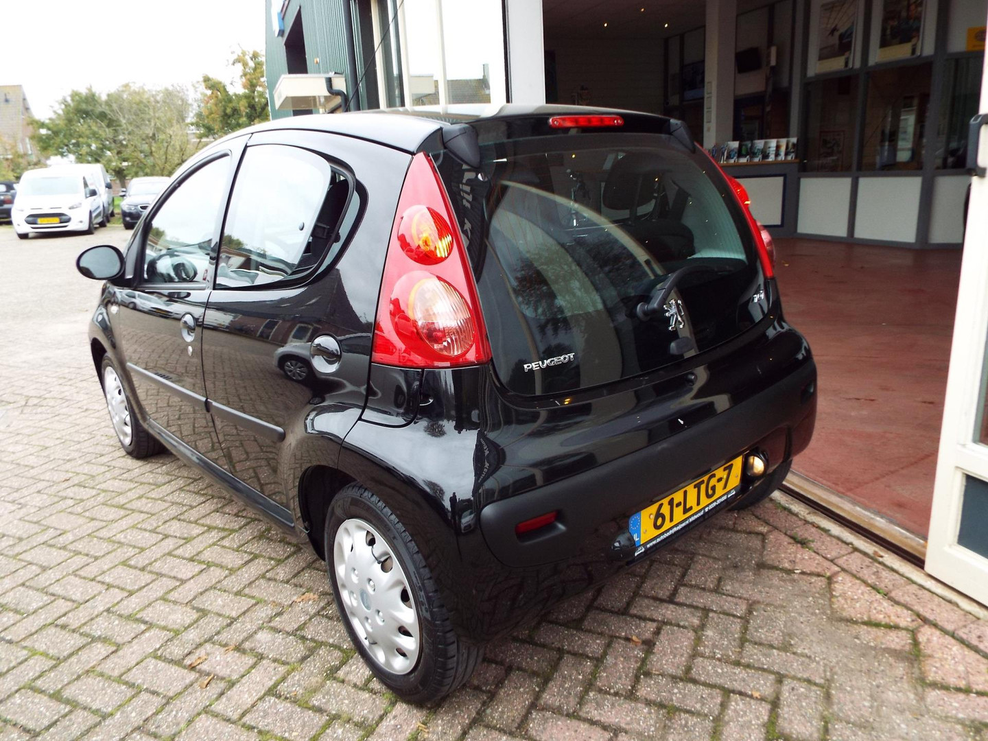 Peugeot