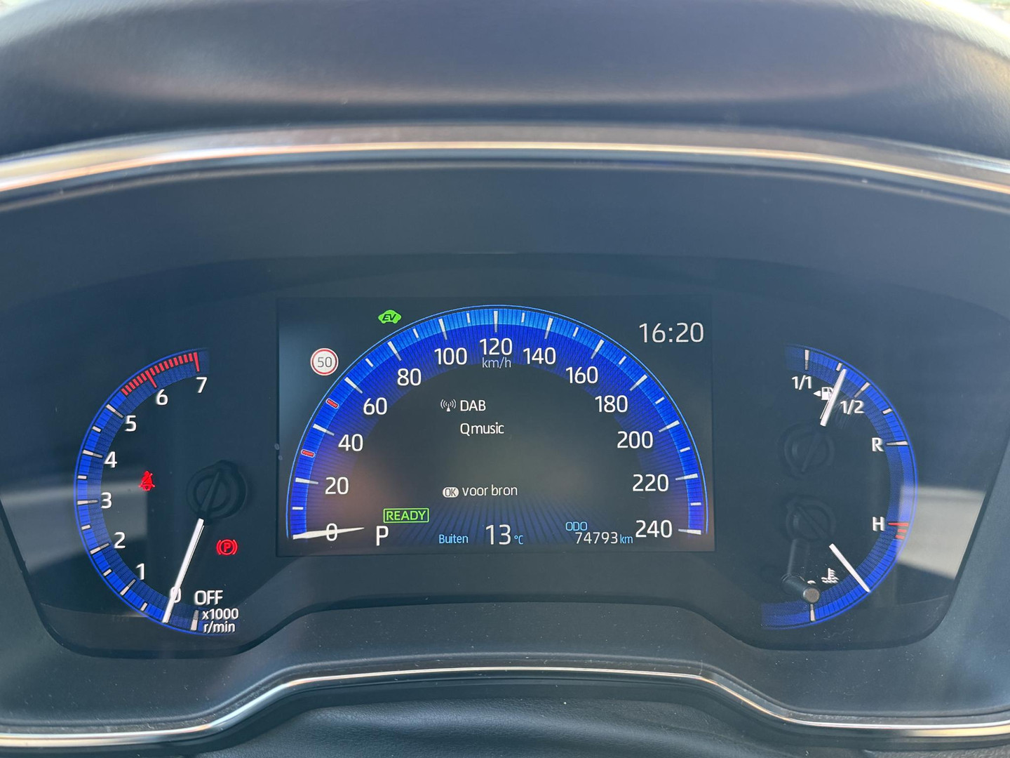 Toyota Corolla Touring Sports