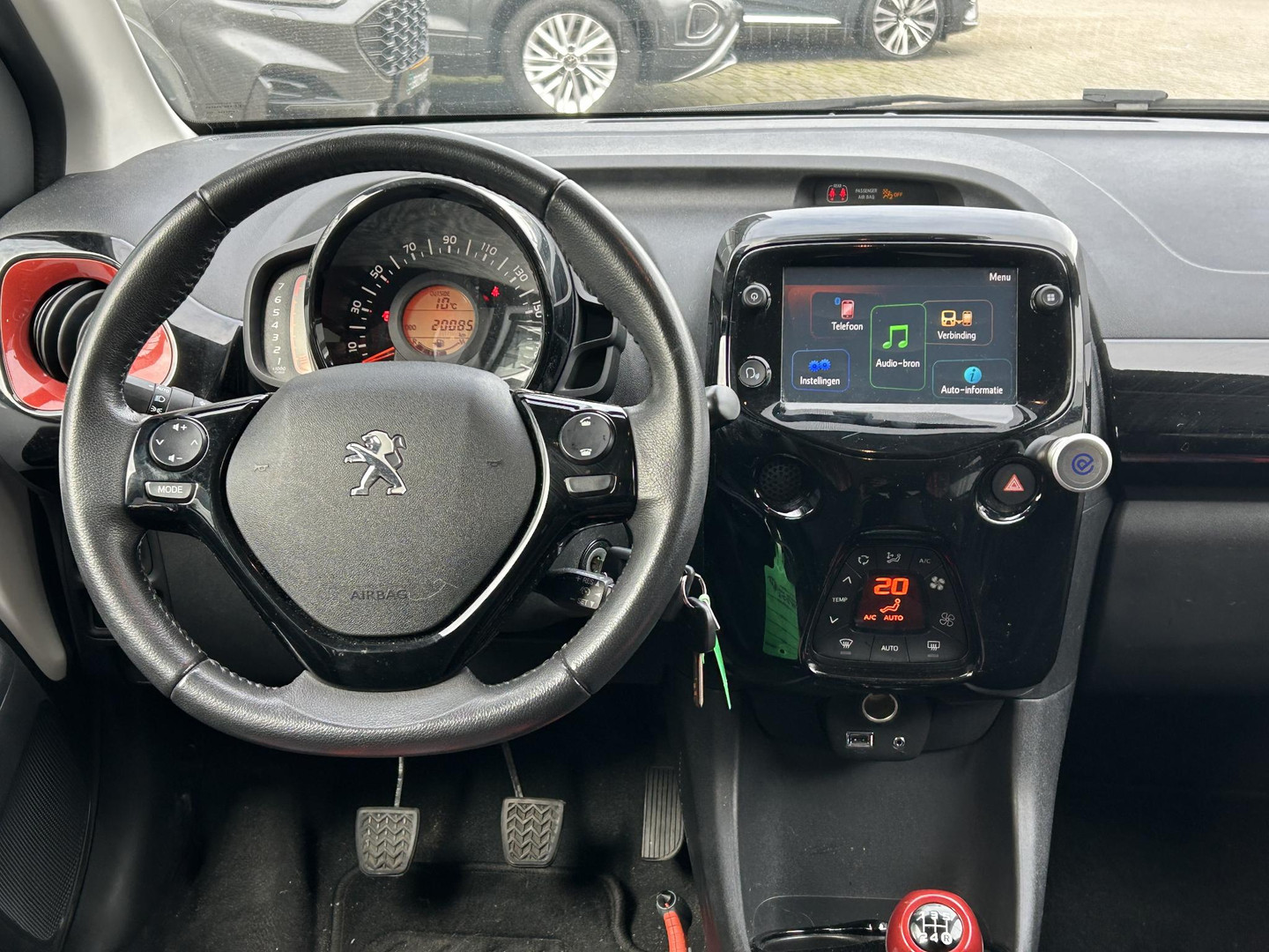 Peugeot 108
