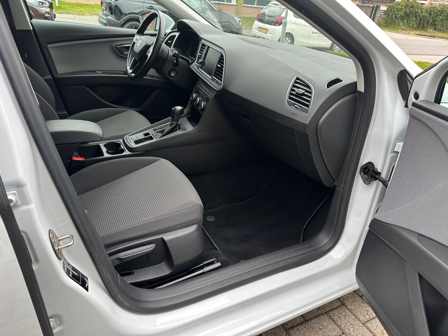 SEAT