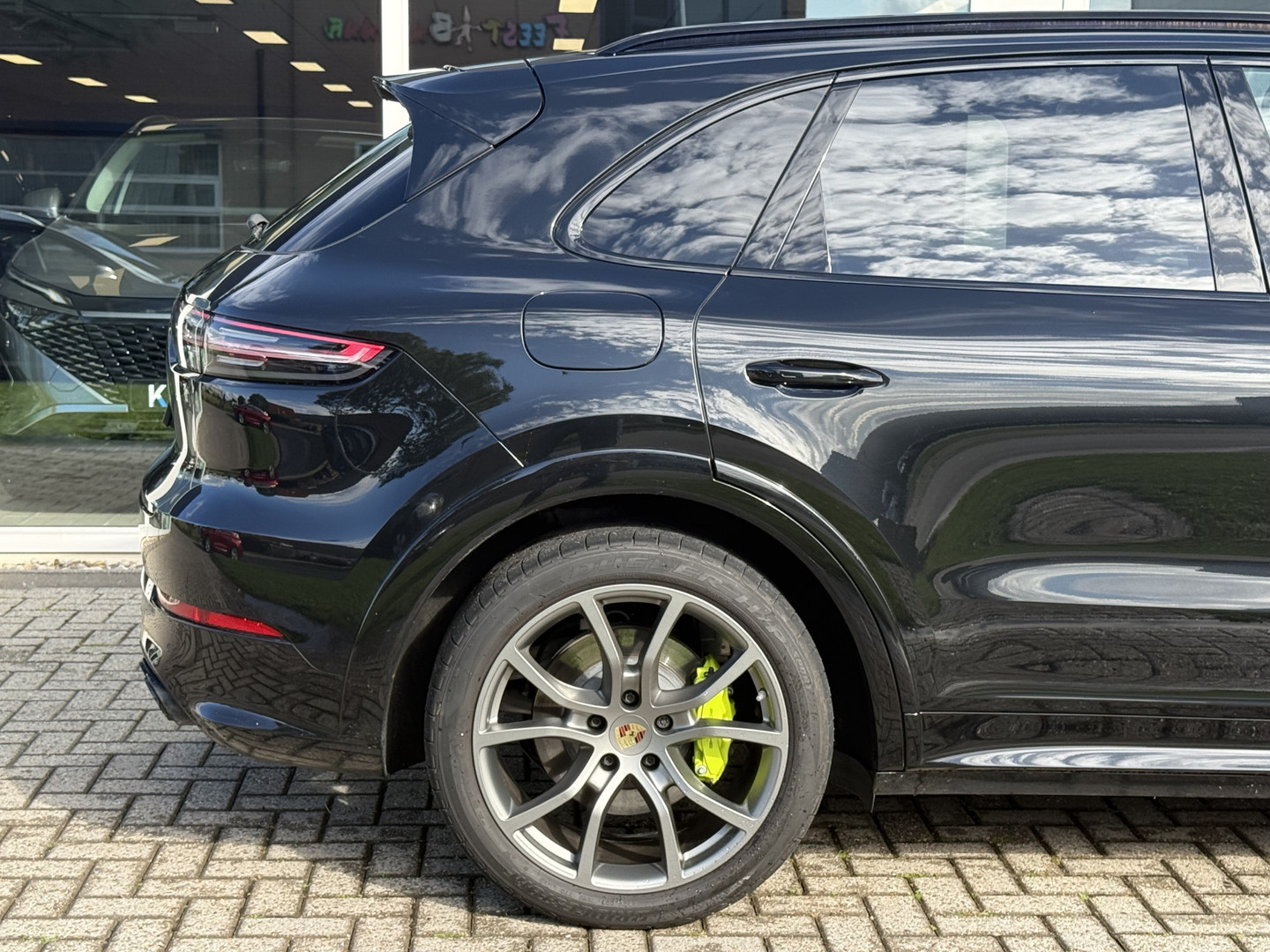 Porsche