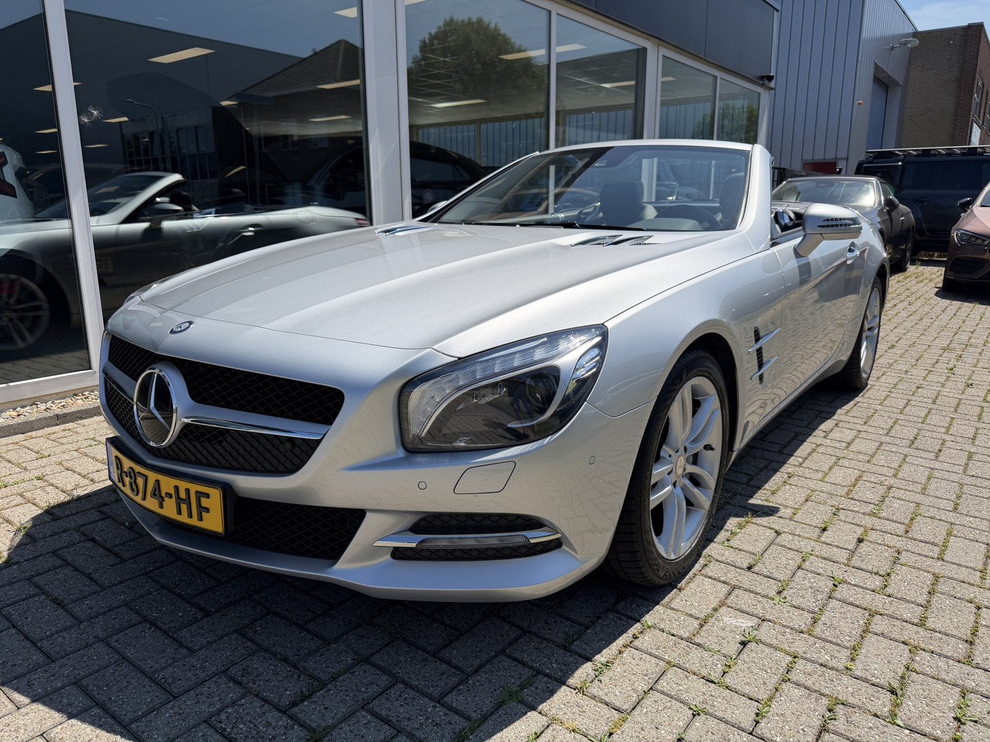 Mercedes-Benz