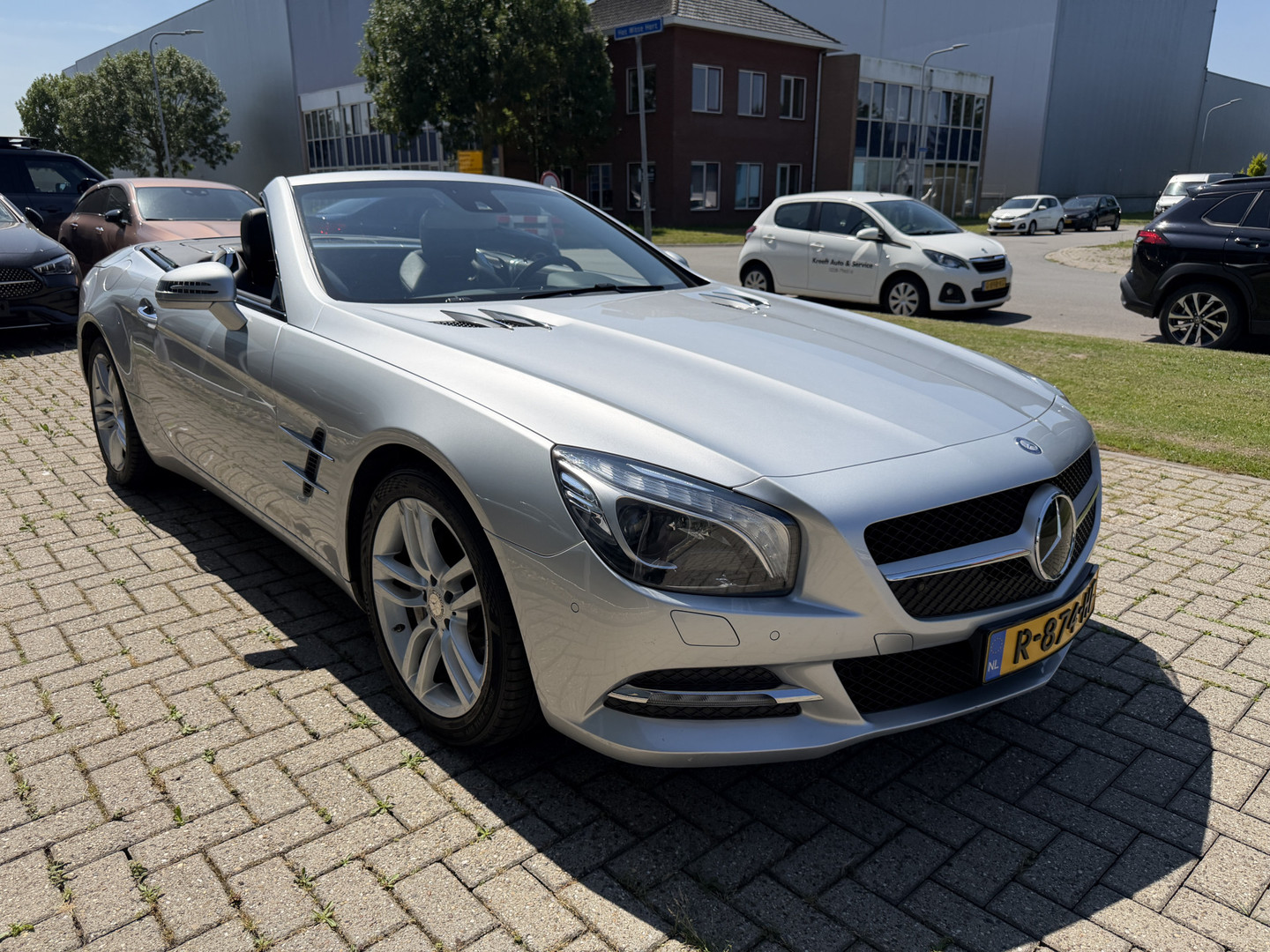 Mercedes-Benz