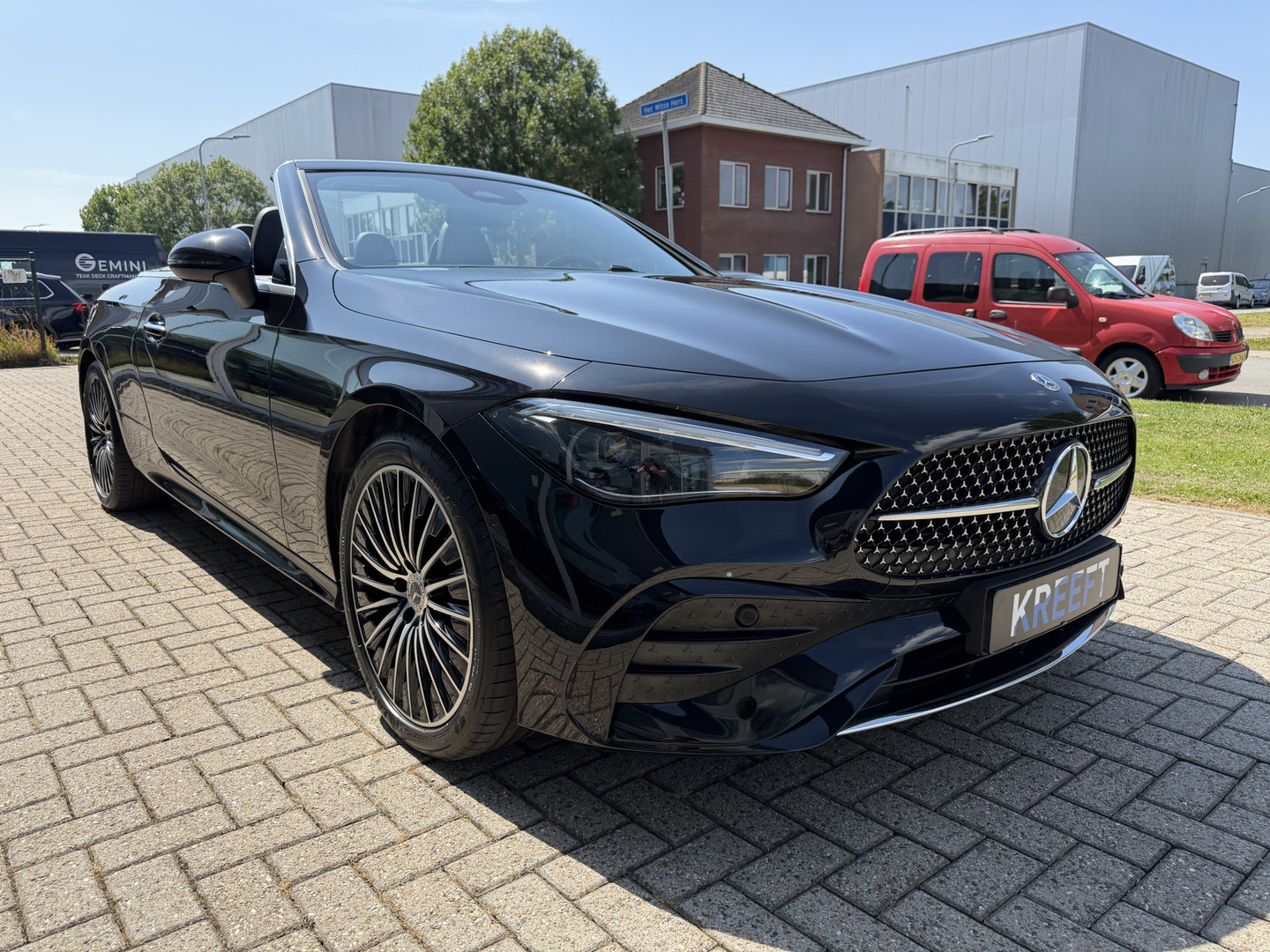 Mercedes-Benz
