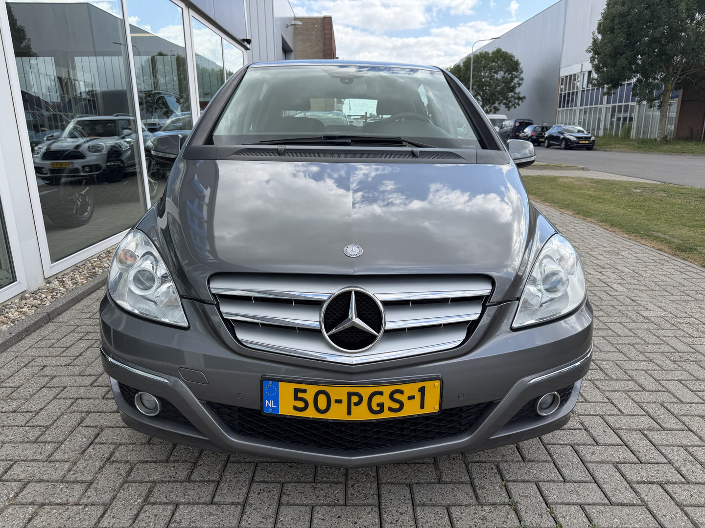 Mercedes-Benz