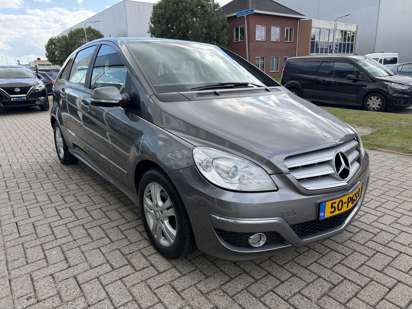 Mercedes-Benz