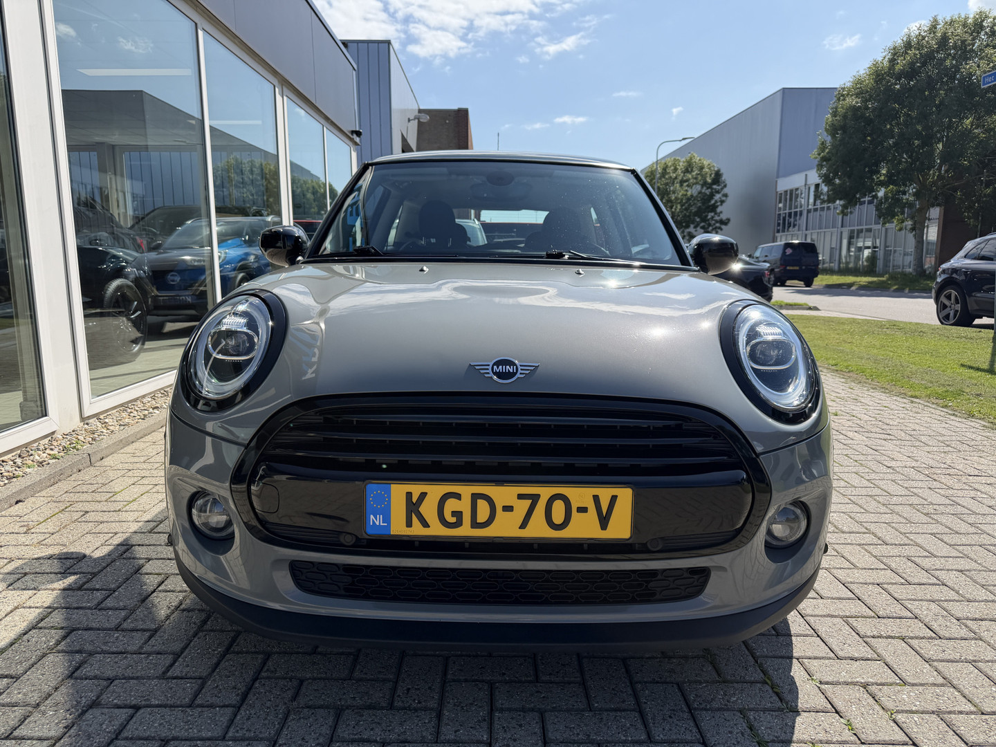 MINI