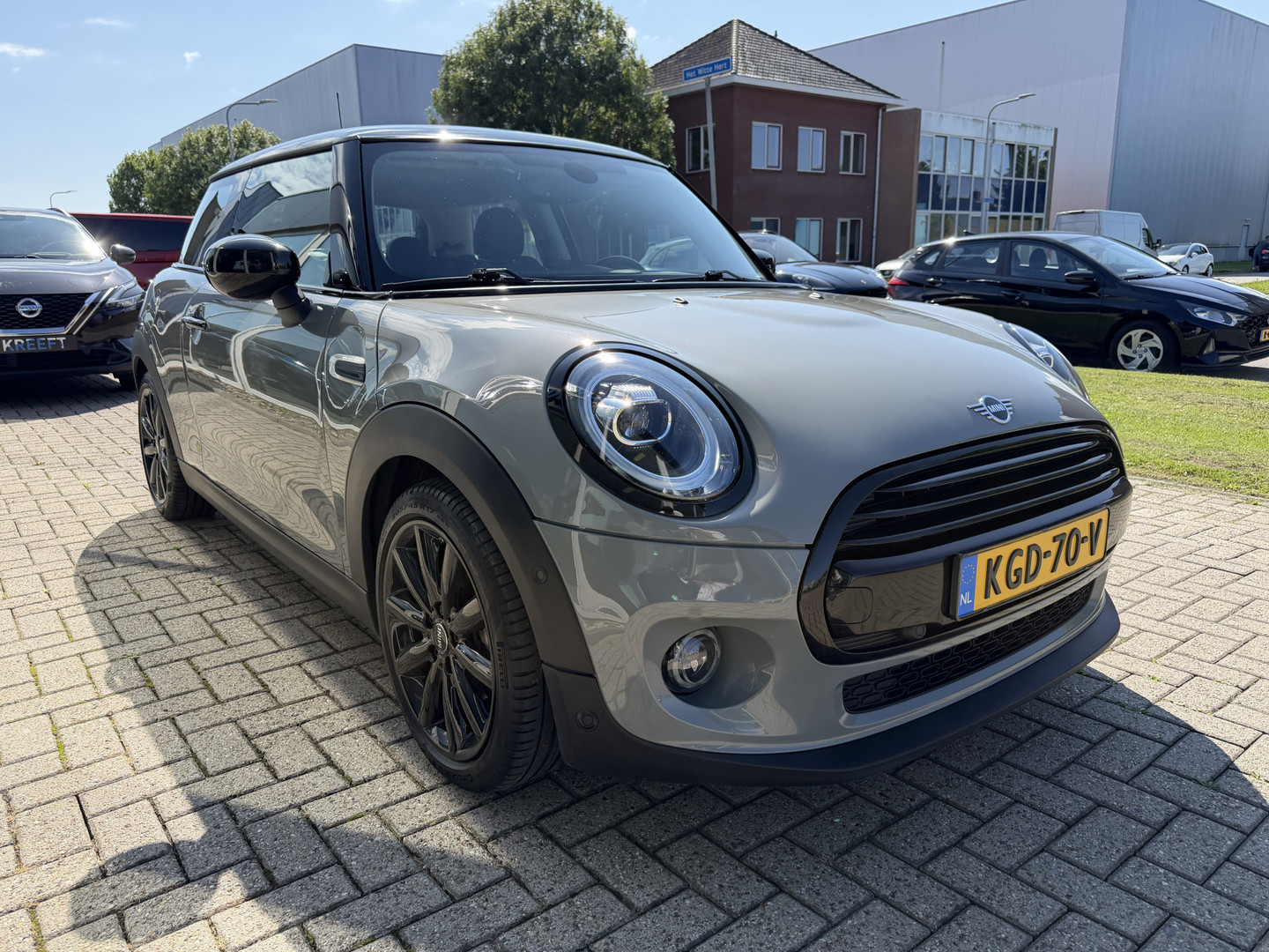 MINI