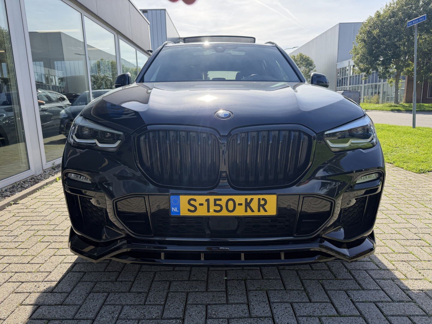 BMW