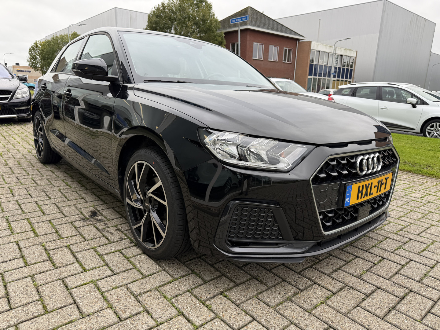 Audi