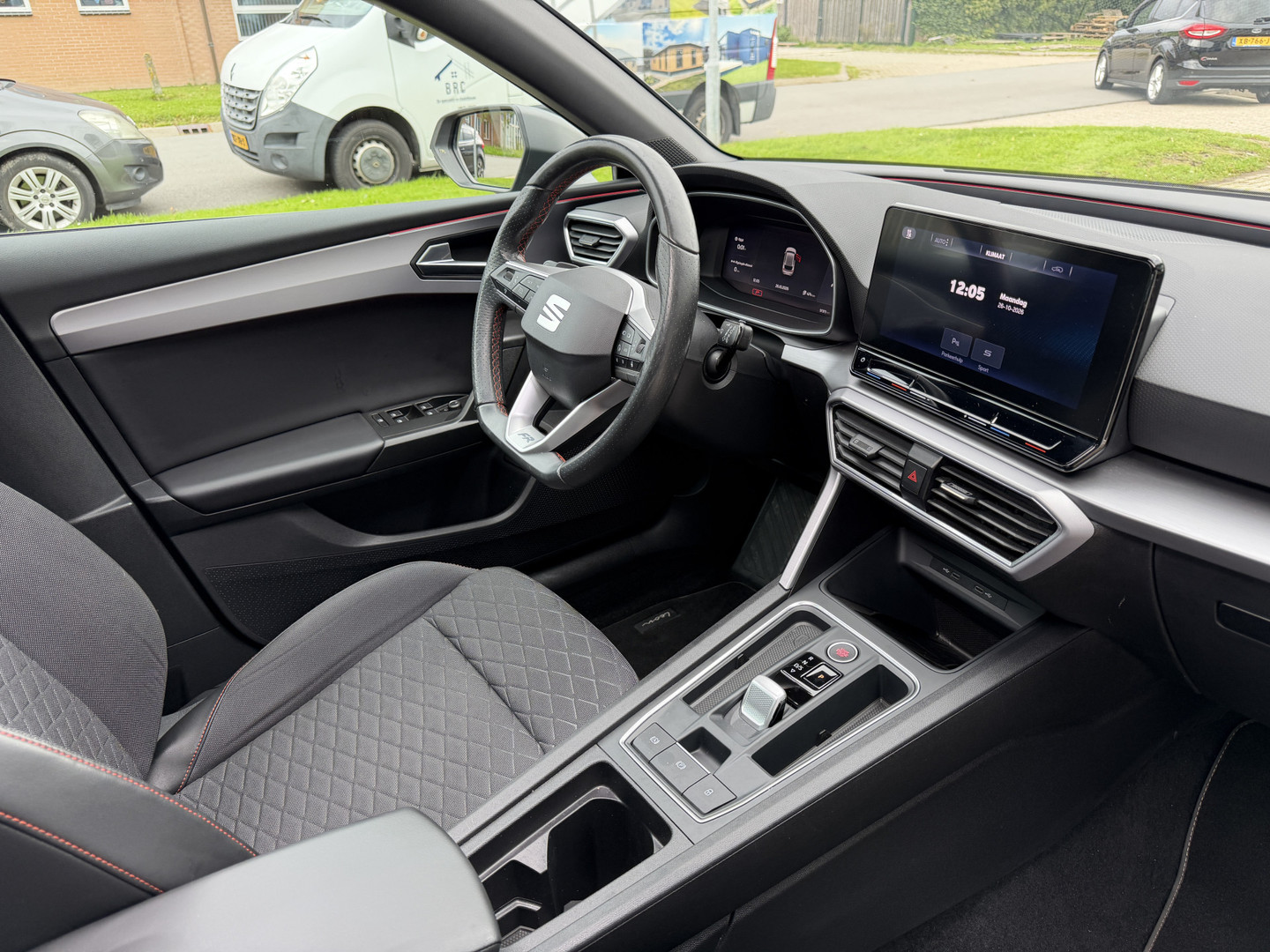 SEAT